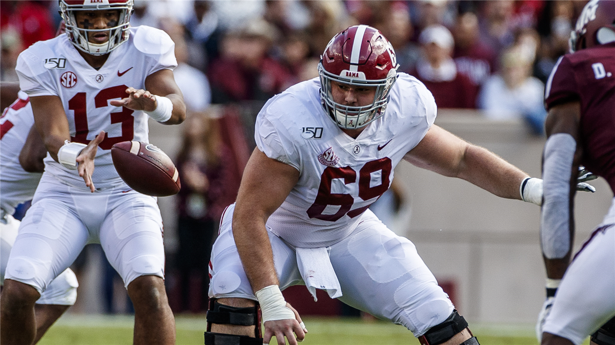 Entire Alabama team shows Landon Dickerson love after his injury