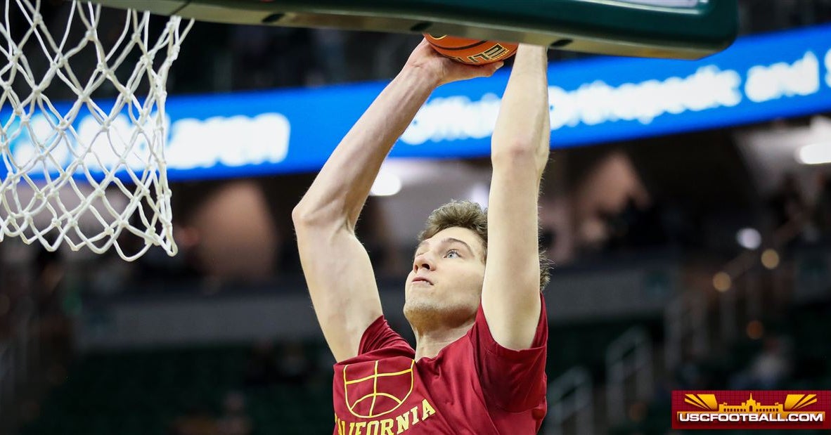 Louisville adds USC 7'5 center Gabe Dynes from the transfer portal
