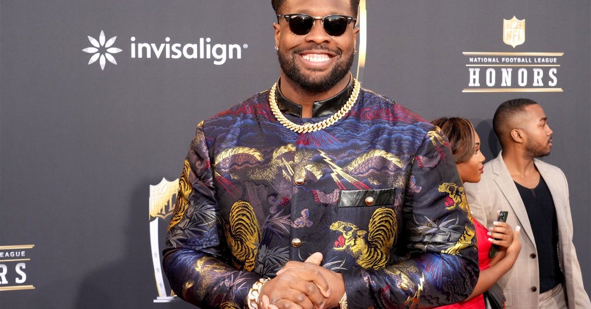 Gerald McCoy shares dad's life-changing advice to him: 'Colleges don't ...