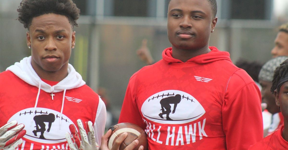 Memphis lands in top two for local three-star quarterback Tevin Carter