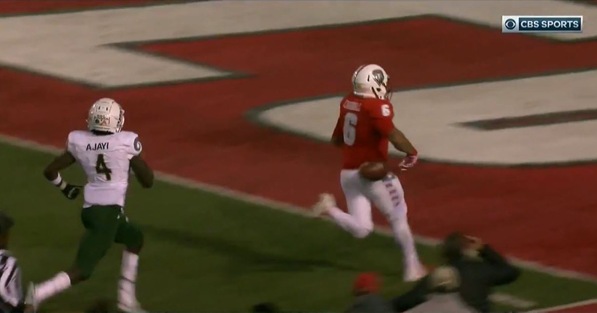 New Mexico RB drops ball before crossing goal line