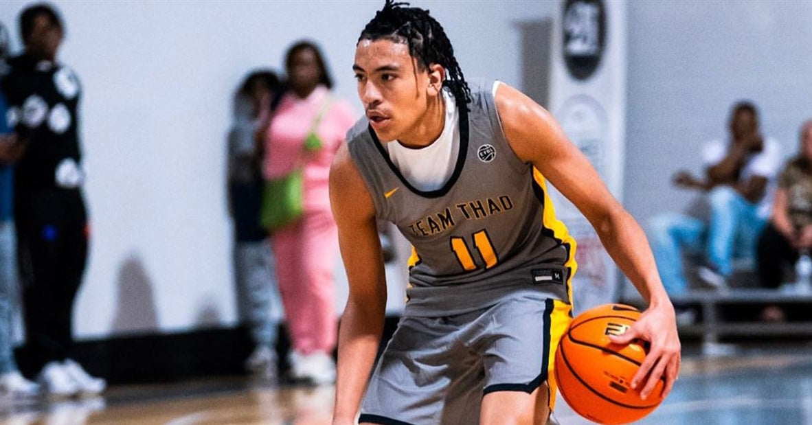 Hubert Davis Calls to Offer 2027 In-State Guard LJ Smith