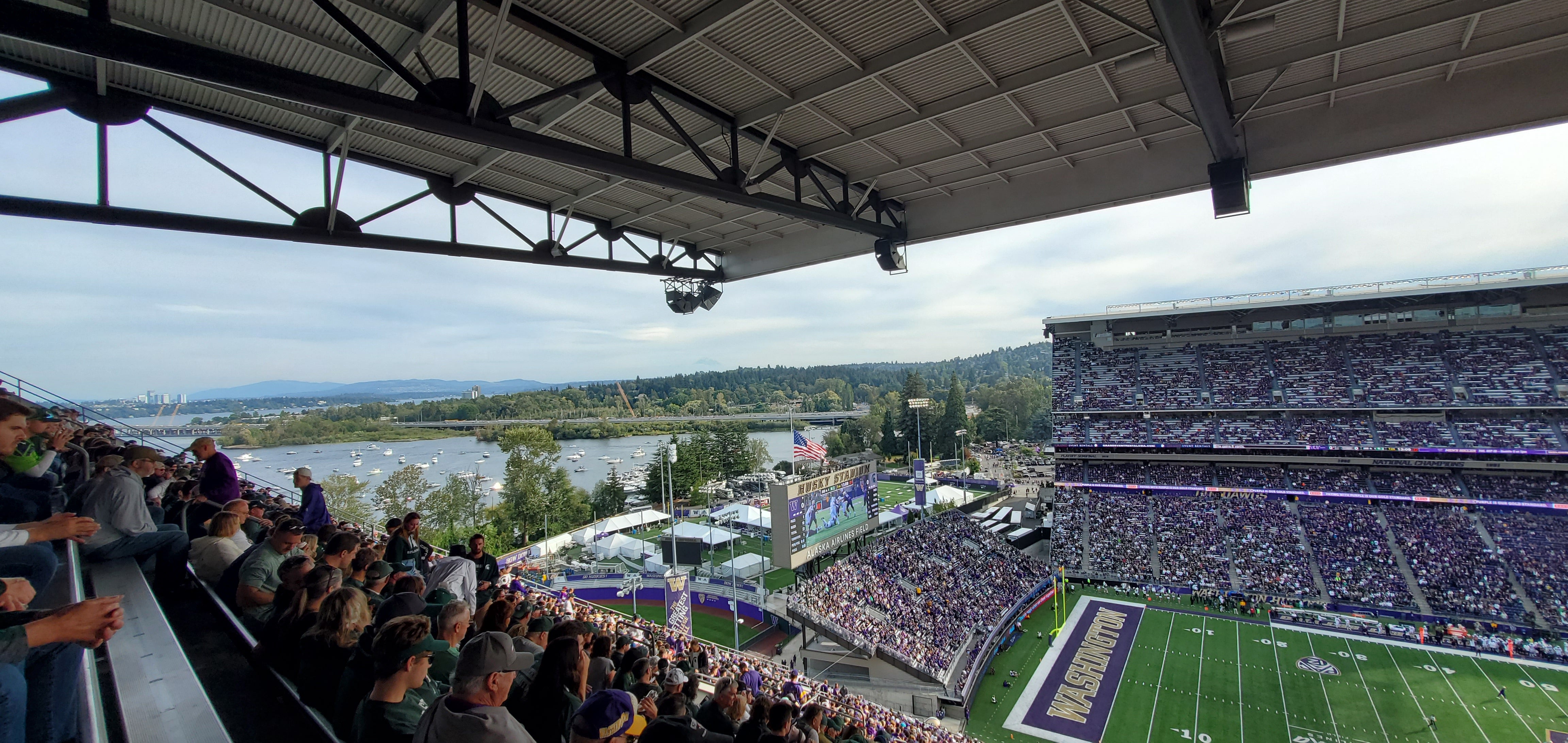 Husky Stadium Pics