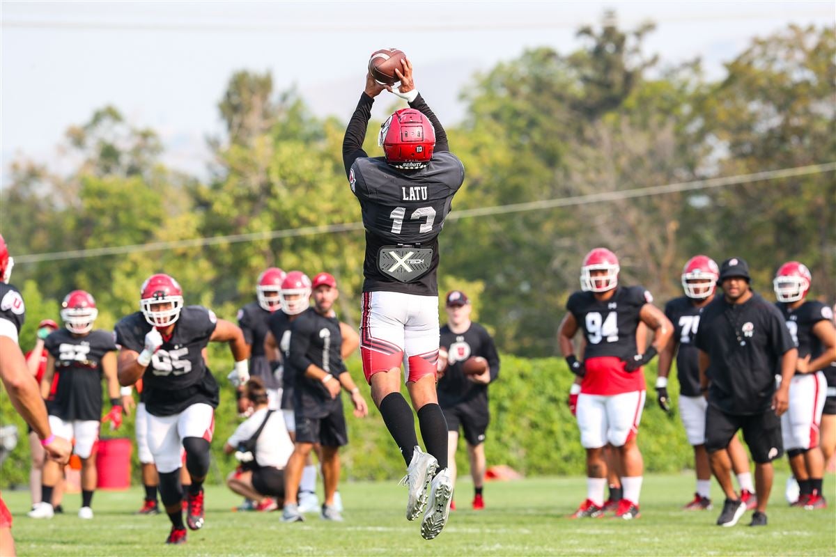 Ten Storylines To Watch For Utah Football Camp Kyle 2021 No 5 Starting Strong But Playing It Safety