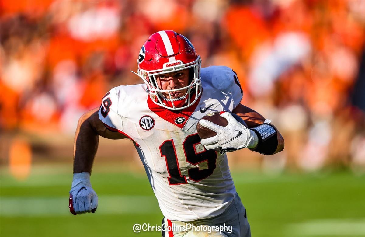 Brock Bowers has been named a finalist - Georgia Football