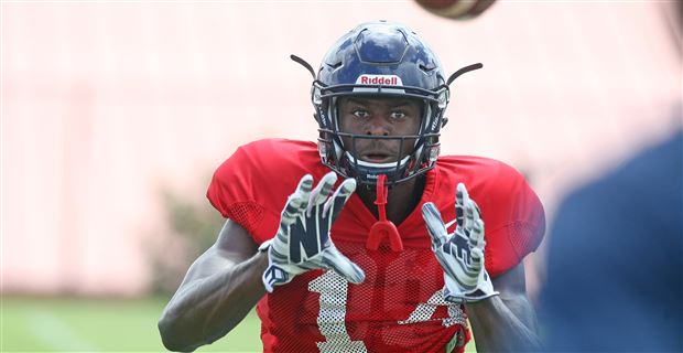 Photos: Ole Miss Puts On Pads