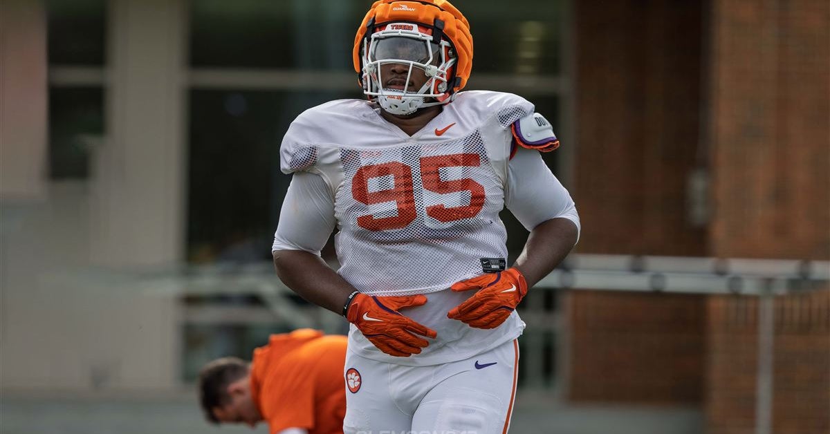 https://s3media.247sports.com/Uploads/Assets/15/4/13004015.jpg?width=1200&height=628&crop=1.91:1&fit=cover