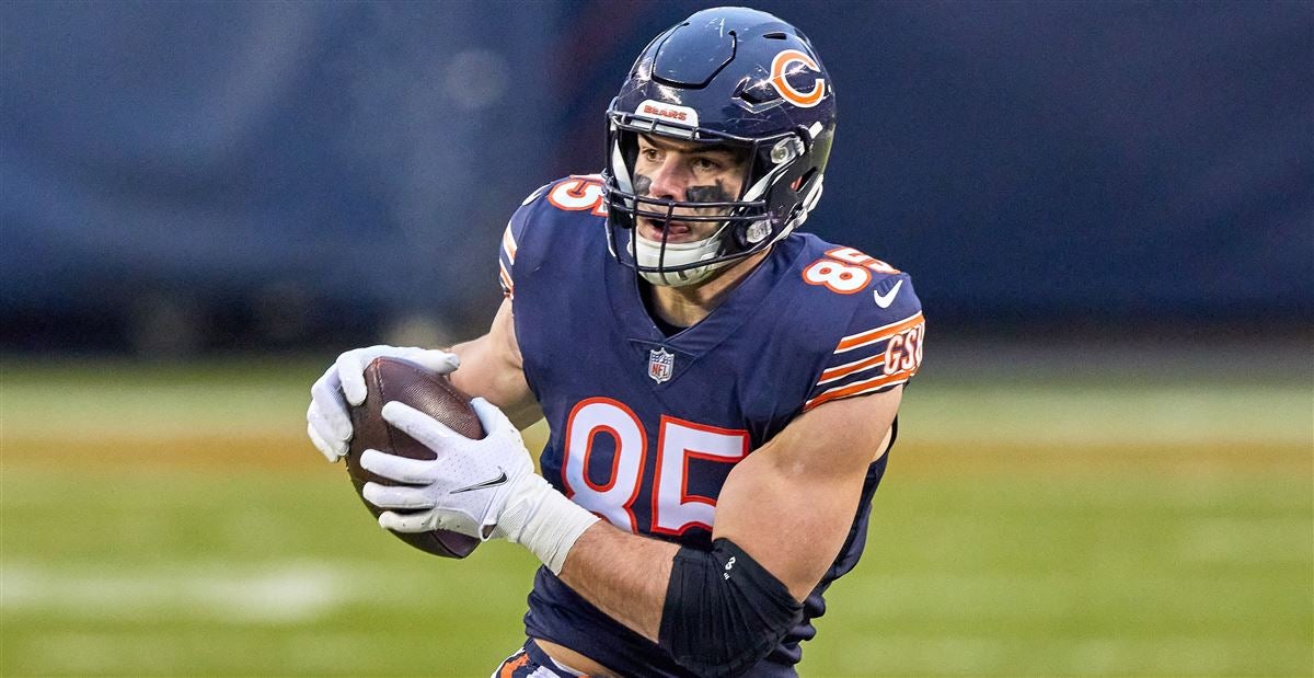 Chicago Bears, tight end Cole Kmet agree to $50 million contract extension