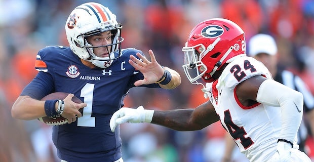 College football injury report features Nico Iamaleava, Trevor Etienne ...