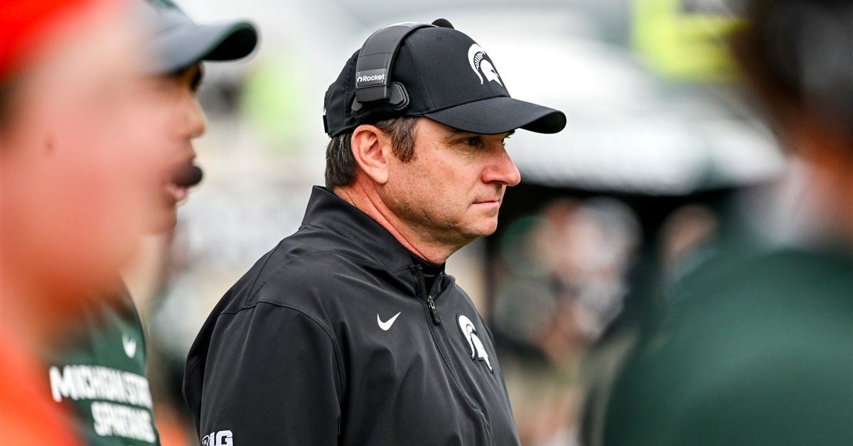 Michigan State fires Jonathan Smith