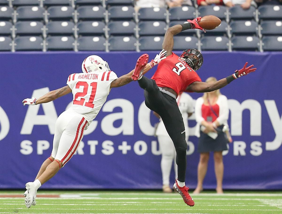 Wichita Falls: Former Rider Raider star T.J. Vasher making splash