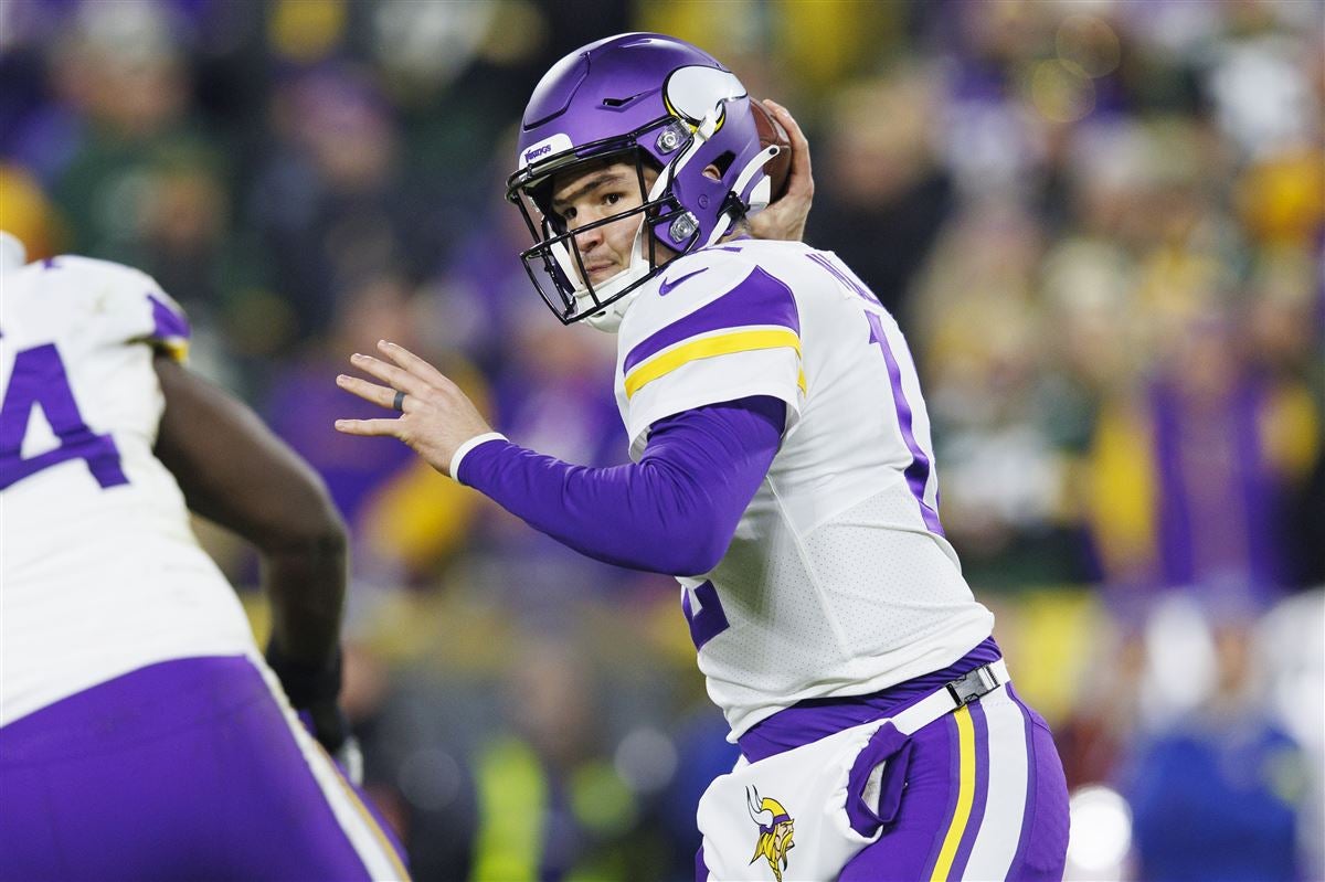 Minnesota Vikings quarterback Nick Mullens (12) signals teammates during  the second half of an NFL football game against the Chicago Bears, Sunday,  Jan. 8, 2023, in Chicago. (AP Photo/Nam Y. Huh Stock