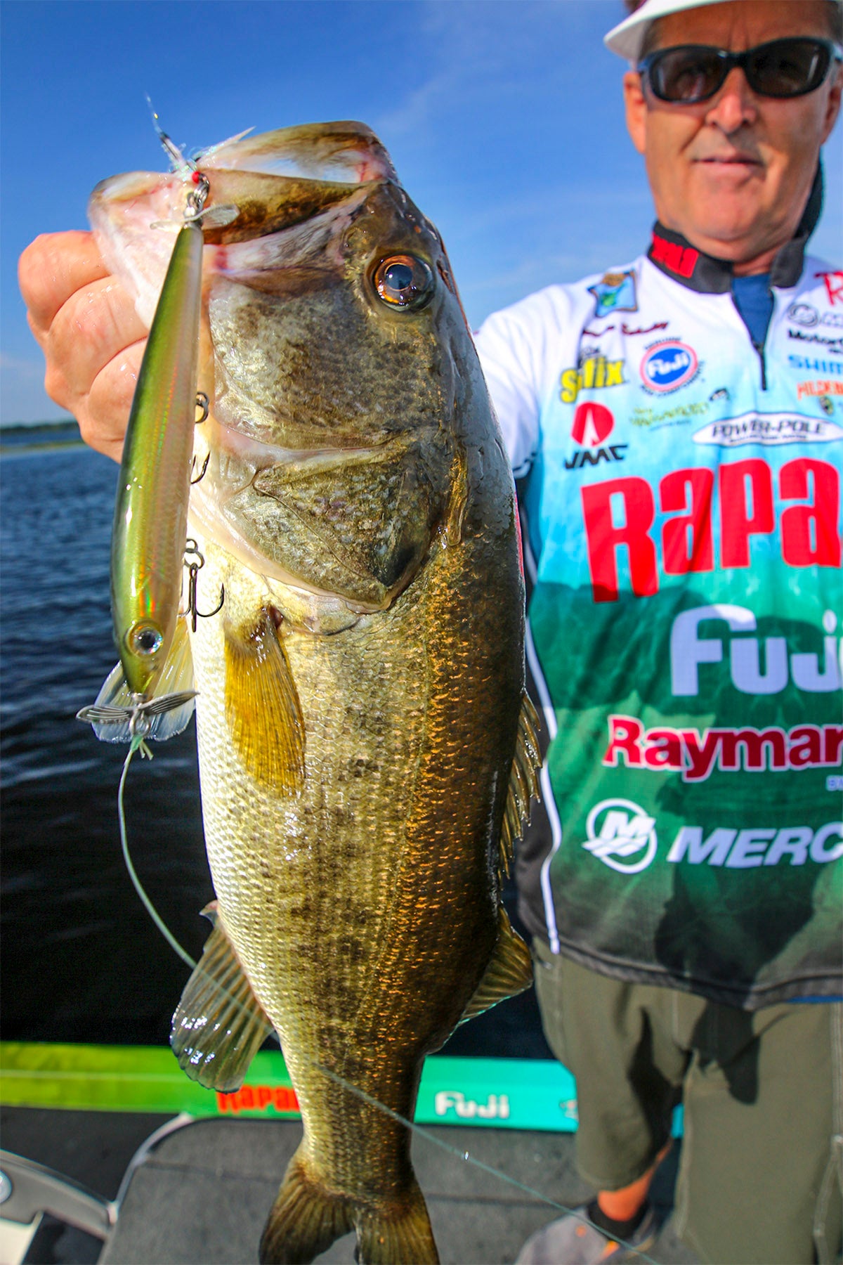 Simple Tweaks For Prop Baits For More Explosive Bites in Bass Fishing Quick Tips Simple Tweaks For Prop Baits For More Explosive Bites in Bass Fishing Quick Tips