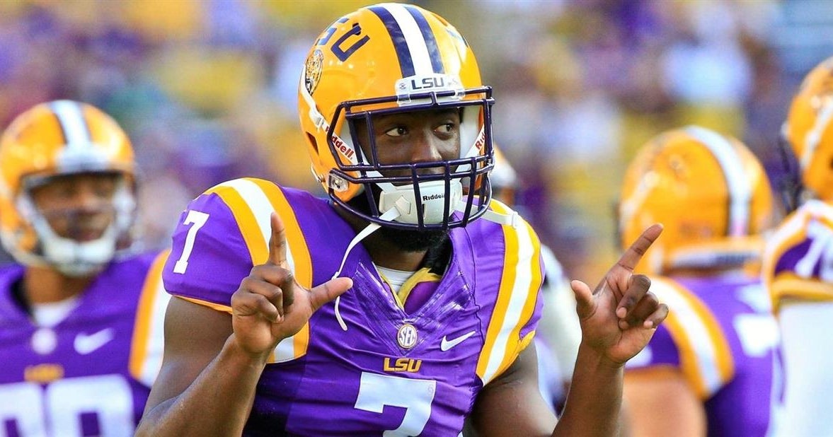 Las Vegas releases latest Heisman Trophy odds