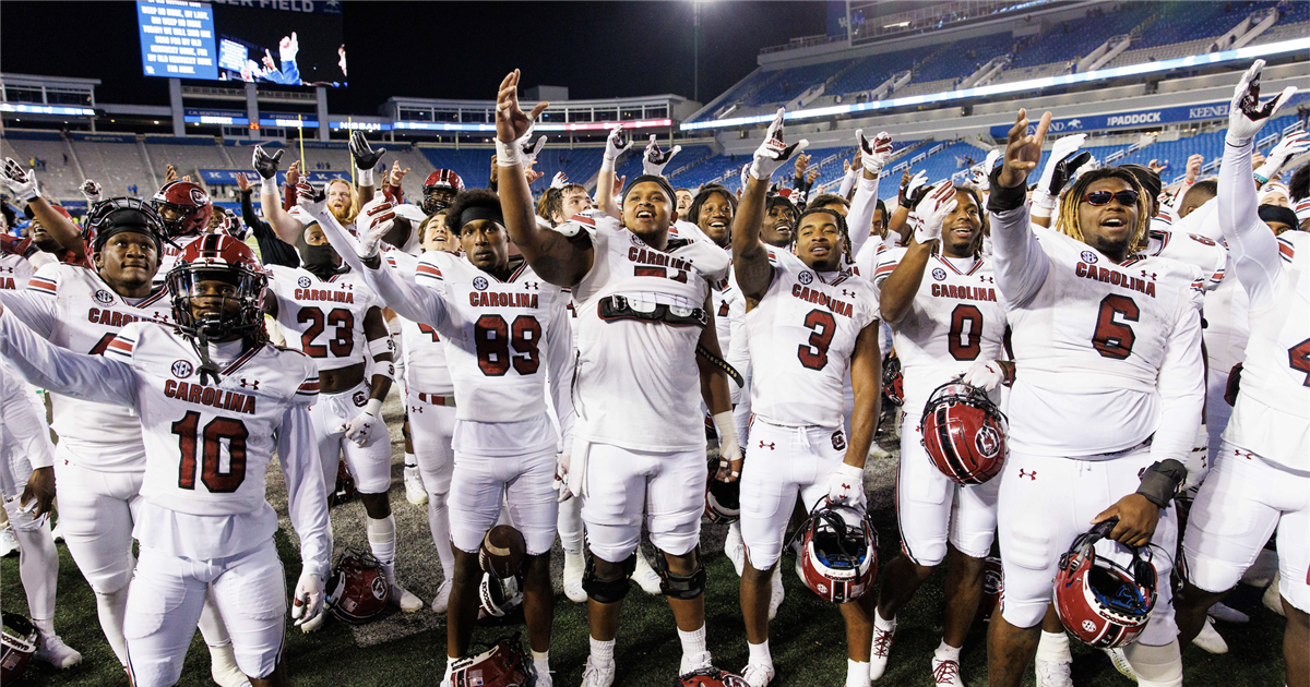 gamecock-football-shares-emotional-post-game-video-from-kentucky