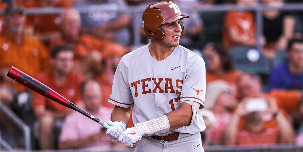 Texas' Ivan Melendez a candidate to have his jersey retired