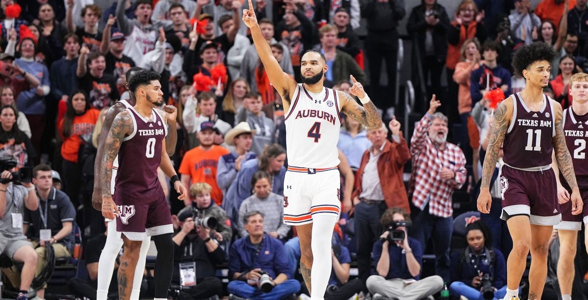 Social Media Reacts To Auburn's Win Over Texas A&M