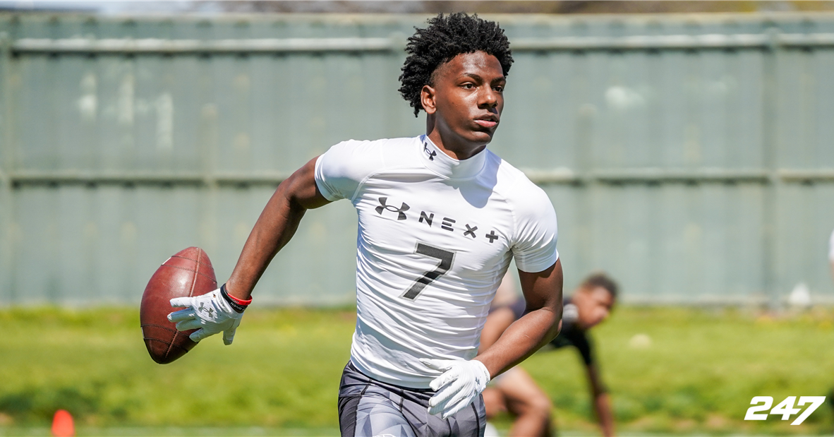 Class of 2026 Arkansas commit reopens recruitment