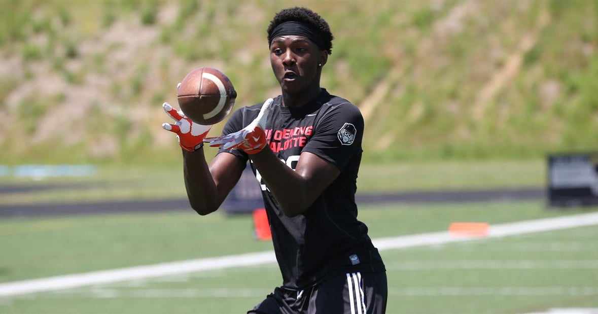 Signing as a Sooner ATH Ryan Jones