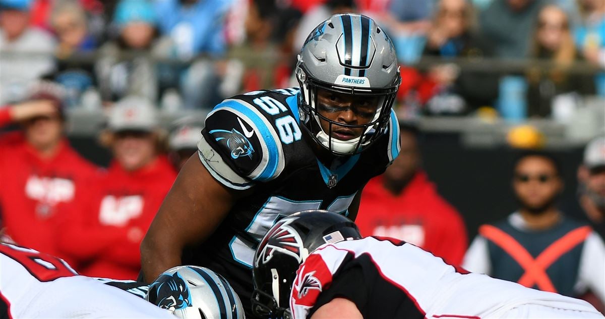 New Orleans, Louisiana, USA. 18th Dec, 2022. Atlanta Falcons linebacker  Lorenzo Carter warms up before playing the New Orleans Saints in an NFL game  in New Orleans, Louisiana USA on December 18