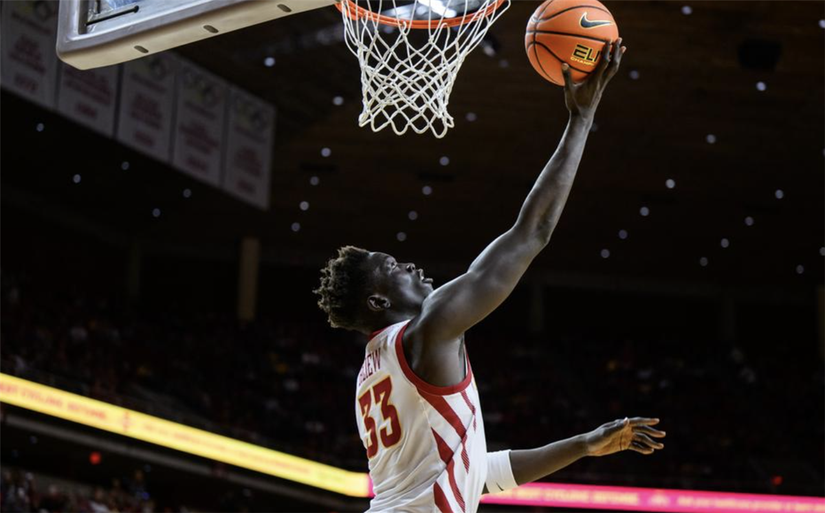 Omaha Biliew experiences breakout in commanding win over Grambling with