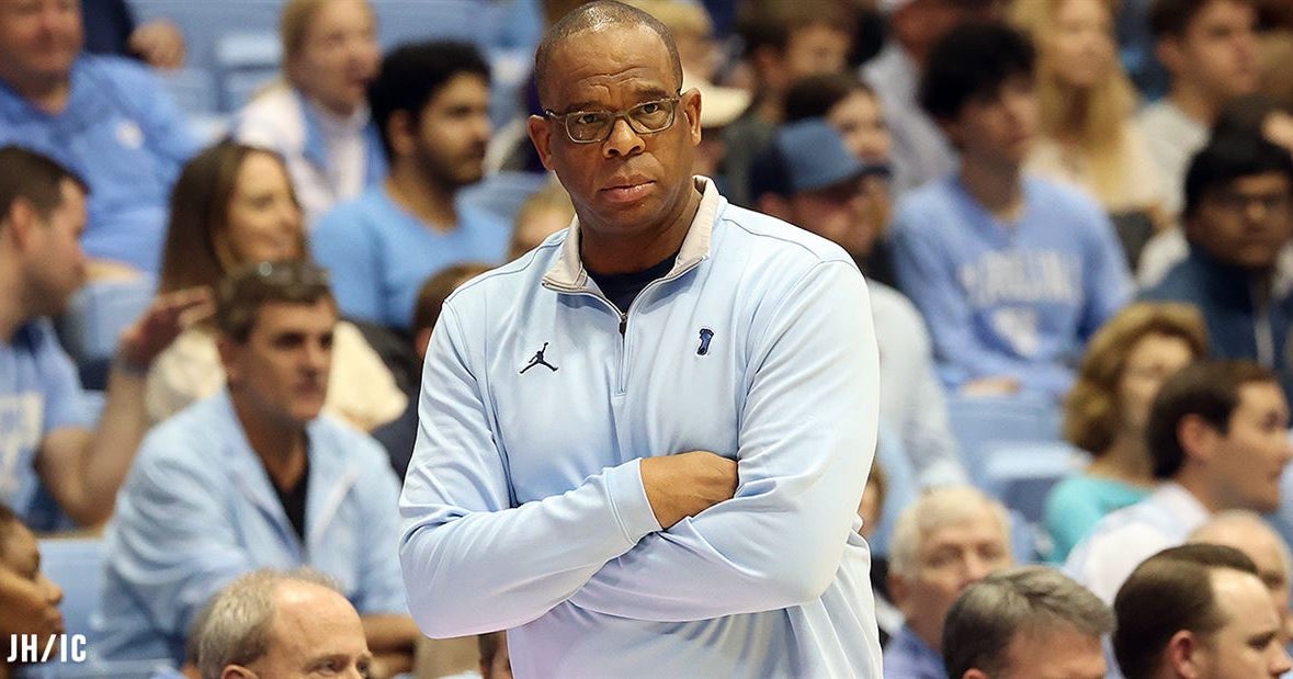 Hubert Davis challenges 'soft' UNC basketball in No. 1 Tar Heels' near upset against Charleston Hubert Davis challenges 'soft' UNC basketball in No. 1 Tar Heels' near upset against Charleston