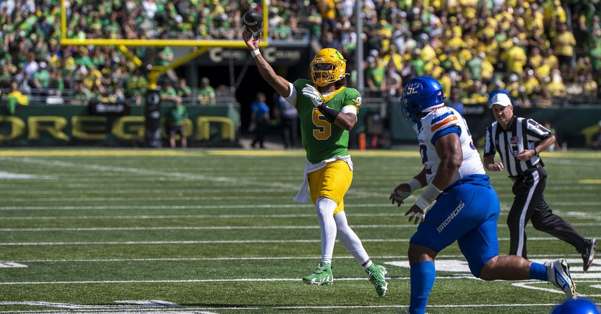 How Oregon's offense stacks up statistically through its first game