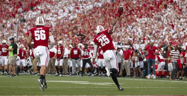 First Half Score And Stats Wisconsin Vs Michigan