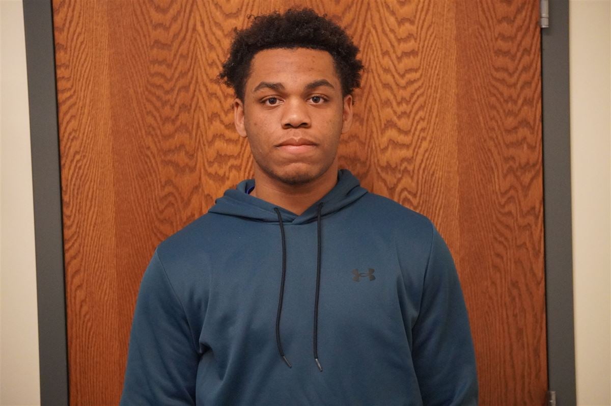 2024 running back Xavier Williams likes the fit in Iowa's system, the