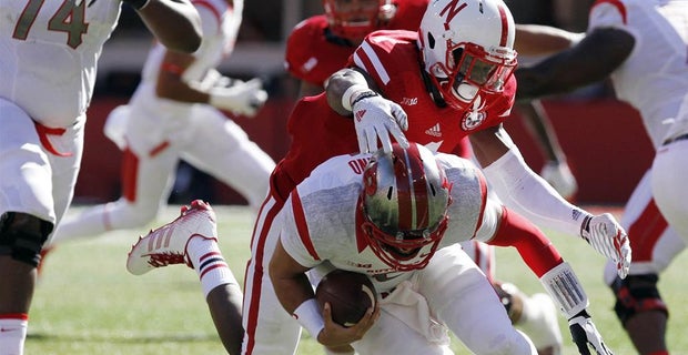 Ameer Abdullah sets Nebraska's all-purpose yards record vs. Nebraska