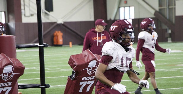 Baylor Edge Kamauryn Morgan reopens transfer recruitment, no longer plans  to enroll at Virginia Tech