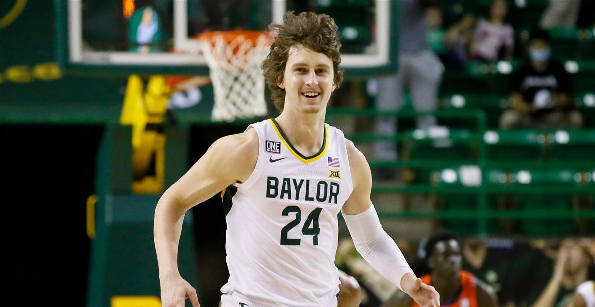 Matthew Mayer returning to Baylor for Senior season