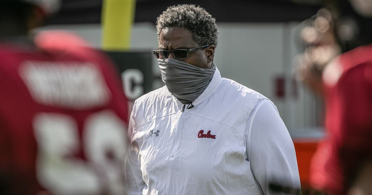 Auburn hiring South Carolina assistant Tracy Rocker as DL coach
