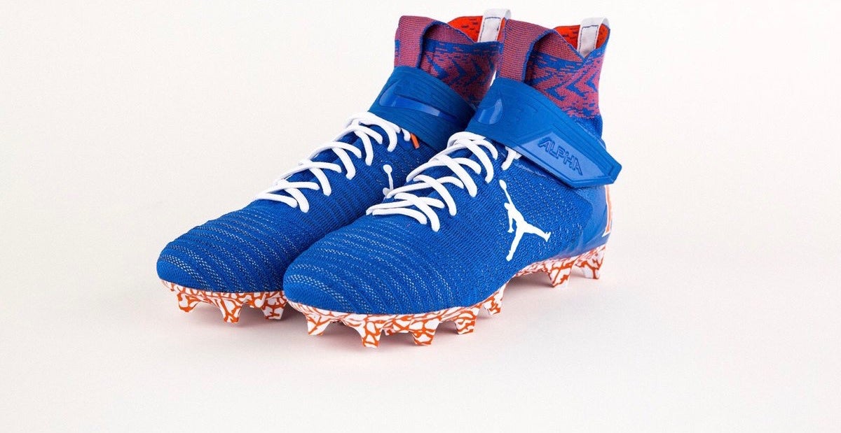 Gators show off new cleats for upcoming season