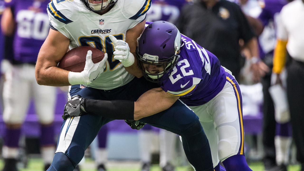 Getting nervous? Vikings, Chargers both look to avoid 0-3 start