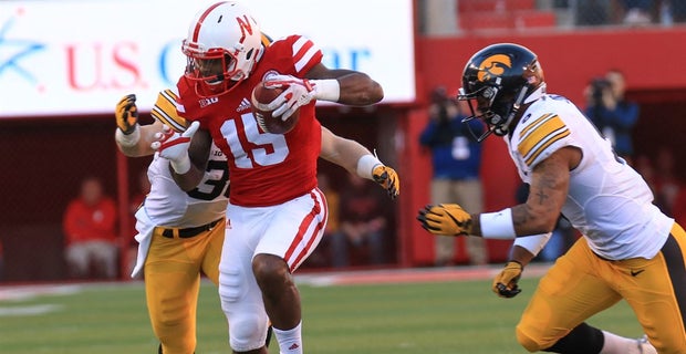 Former Huskers Get To Work In Nfl Training Camps