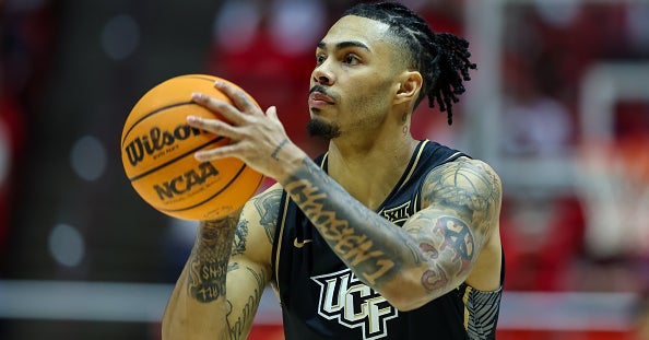 Former Knight Chris Johnson Signs With Oregon State Basketball