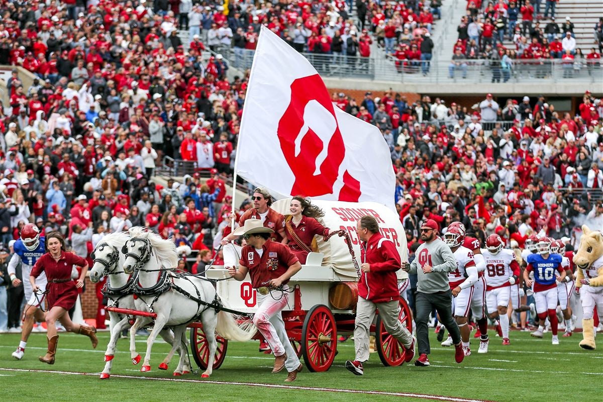 oklahoma-reopening-lindsey-street-for-tailgating-on-sooners-gamedays