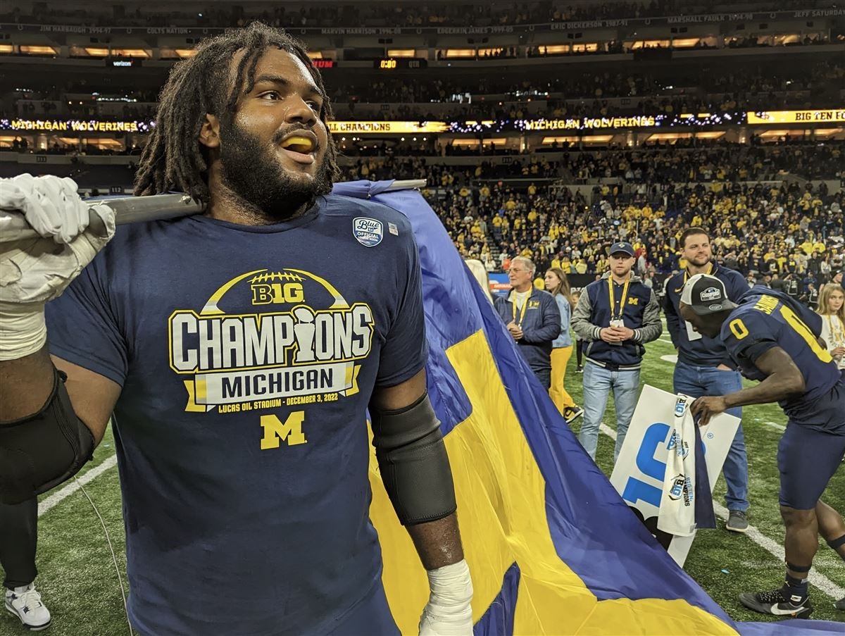 Big Ten Champions: Scenes from the field as Michigan celebrated its  conference title