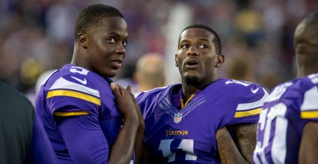 Mike Wallace in the fold, Vikings release Greg Jennings – Twin Cities