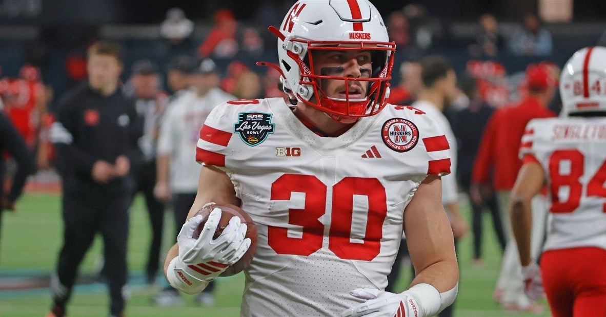 Genatone among the Huskers in the short-yardage mix
