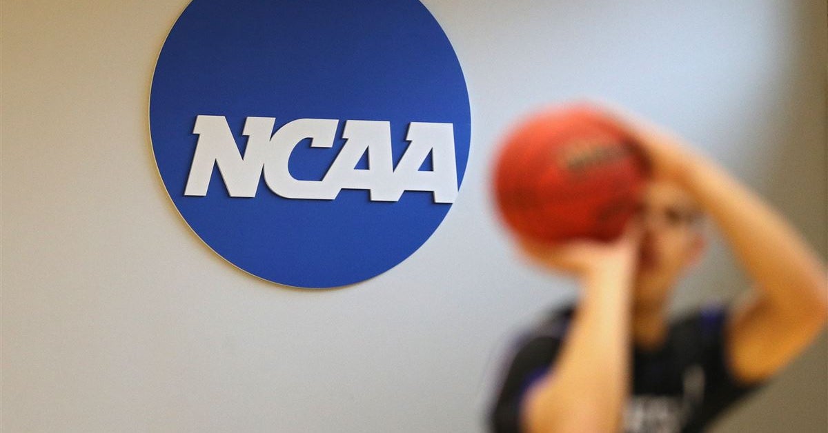Report: NCAA Division I Council approves one-time transfer with immediate eligibility for athletes 