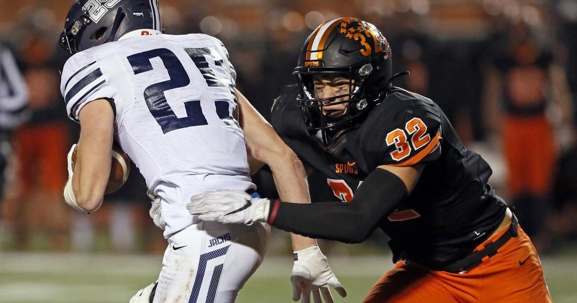 2022 Moorhead linebacker Austin Altepeter wants to earn a Minnesota offer