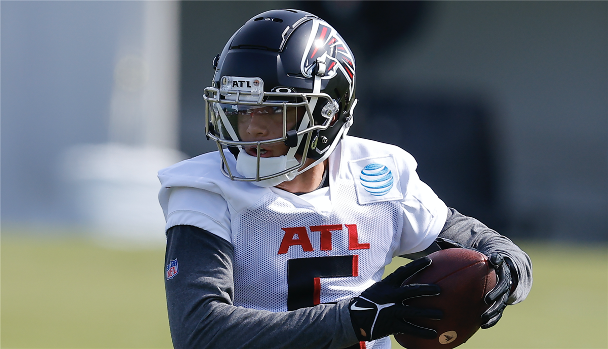 Drake London injury: Falcons WR suffers foot injury in Week 18, returns to  game - DraftKings Network