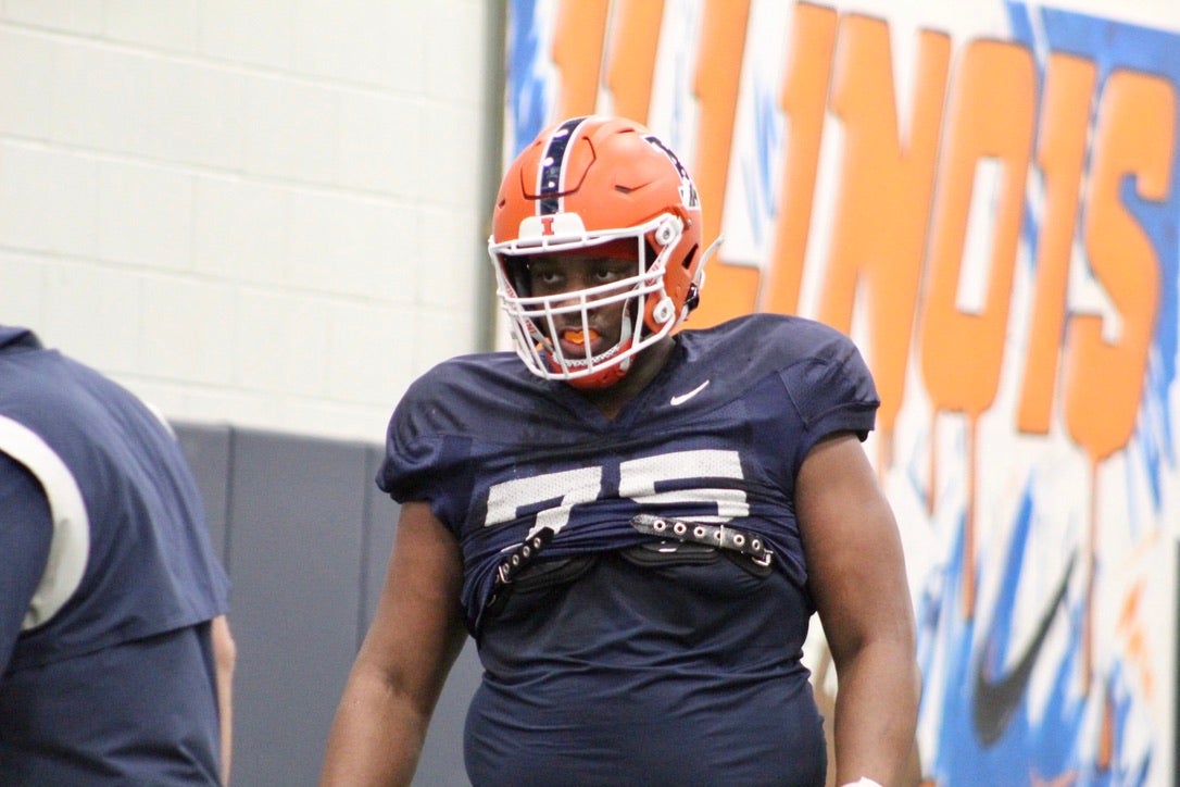 Illini Football  Brandon Henderson Signs 