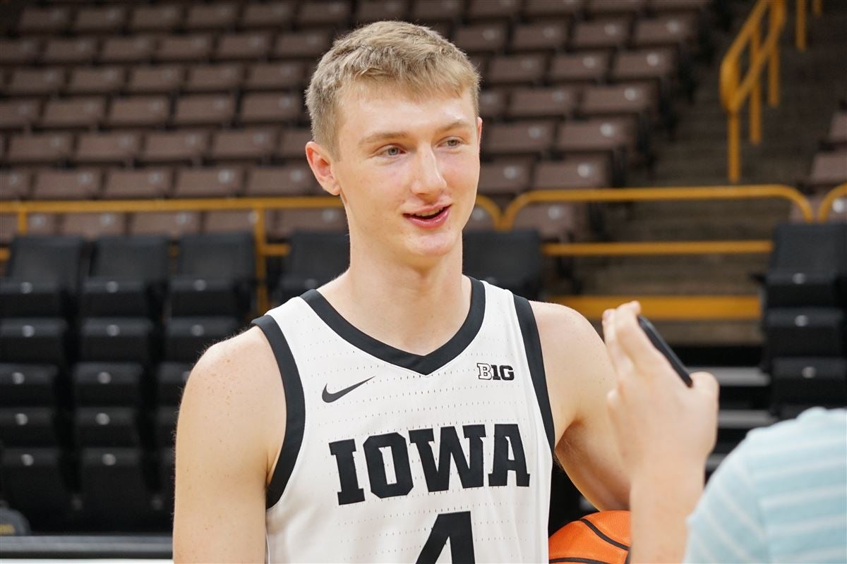 Josh Dix To Take On An Expanded Role For Iowa Basketball As A Sophomore