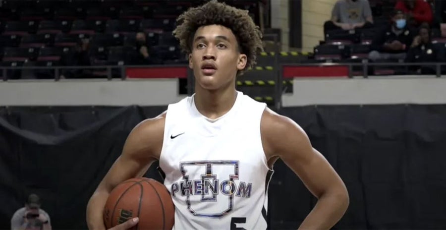 Seth Trimble joined by brother  J.P. Tokoto on official visit to UNC