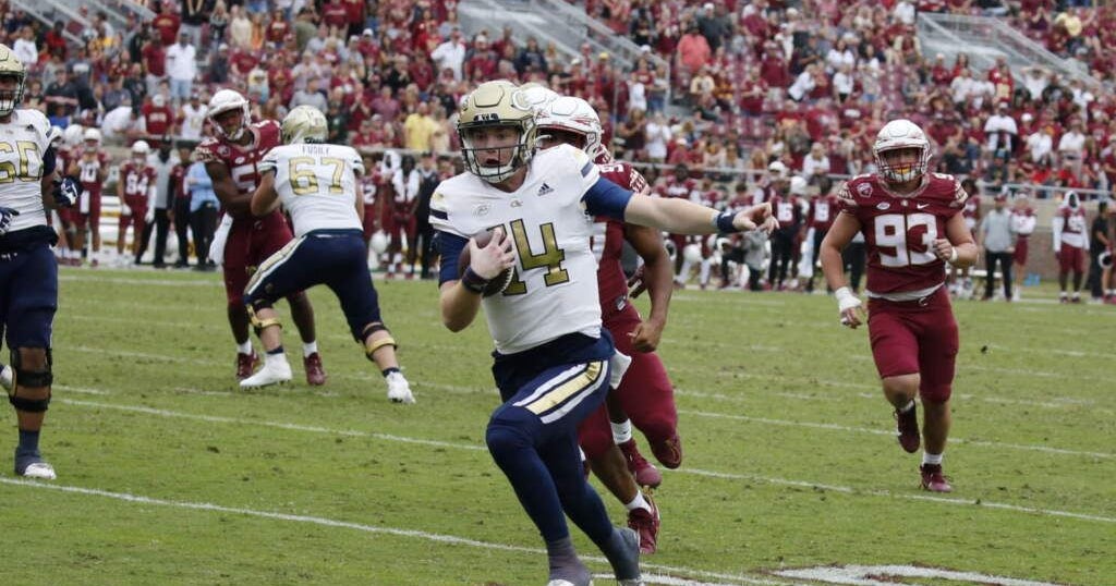 Georgia Tech QB Zach Pyron Experiences His First College Action