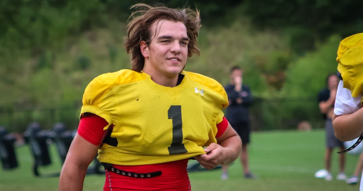 Fivestar QB Gunner Stockton commits to