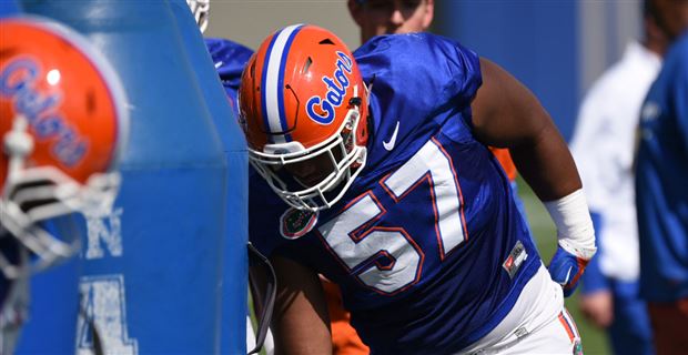 Florida suspends star corner Jalen Tabor for season opener